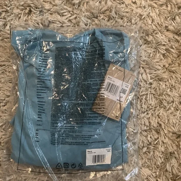 Nike Dri-FIT Legend Men's Fitness T-Shirt - Picture 2 of 4